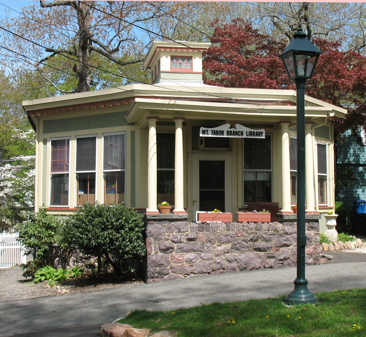 Mt Tabor Library 2009 IMG_1826 Mount Tabor Historical Society